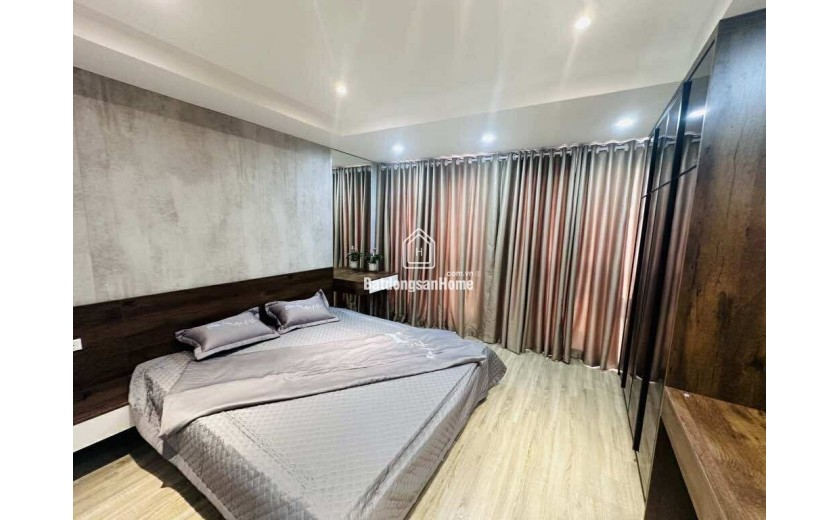 Minh Khai, Nhà Đẹp Lô Góc, 7 Tầng Thang Máy Full Nội Thất Hơn 9 Tỷ